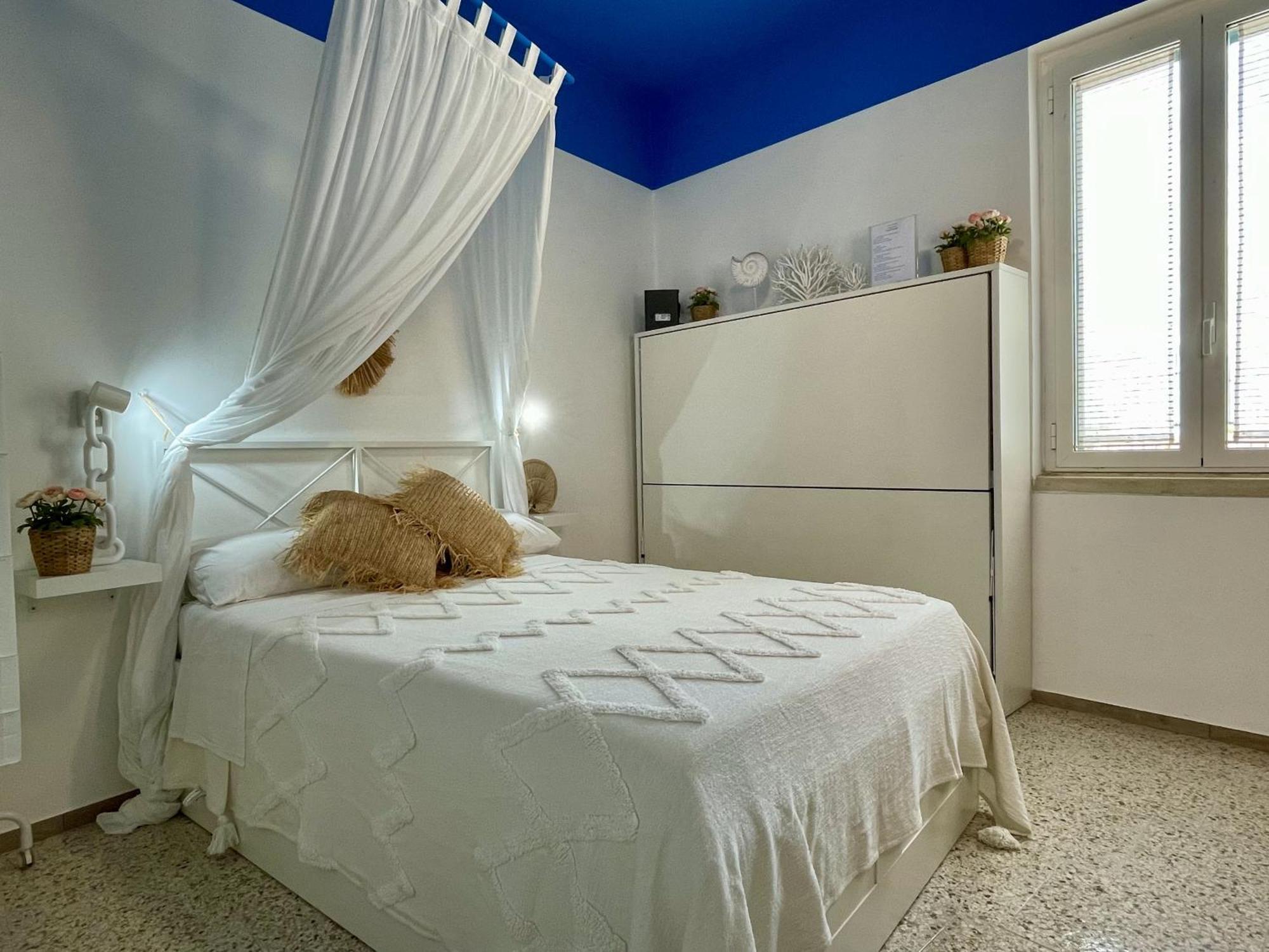 La Casa Del Pescatore N 33 - Porto Di St Spirito Bari Extérieur photo